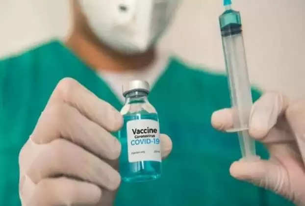 Bangladesh ने आपातकालीन स्थिति के लिए चीन की सिनोफार्म वैक्सीन को दी मंजूरी