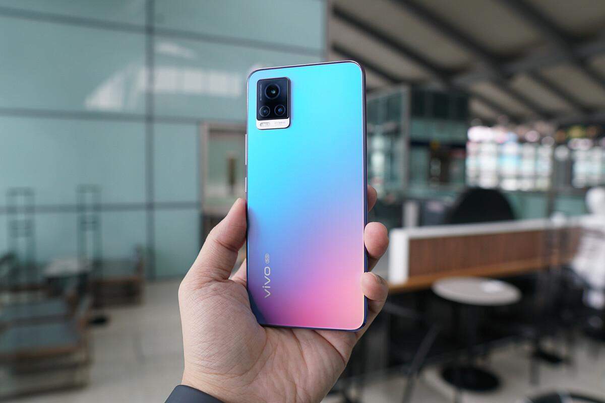 Vivo V20 Pro 5G launched in India, this phone with 44MP dual selfie camera has many features, know the price
