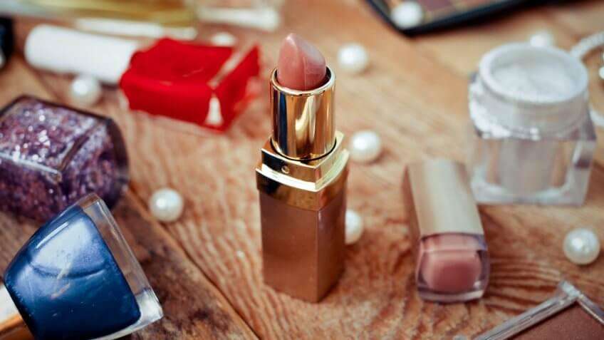 Instead of throwing away dried out lipstick, revive it back with these hacks