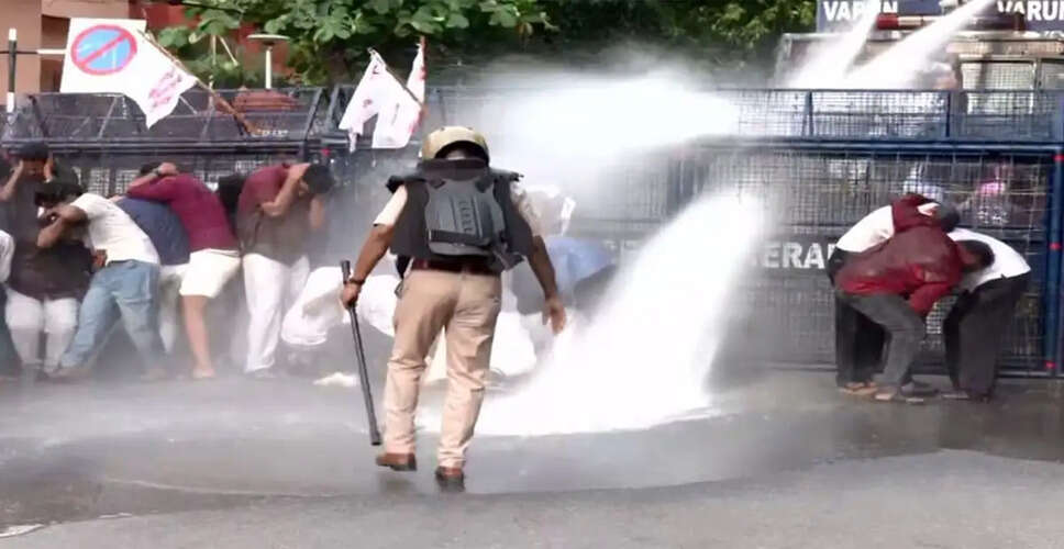 Massive Protest in Thiruvananthapuram Against NEET-UG Exam Cancellation
