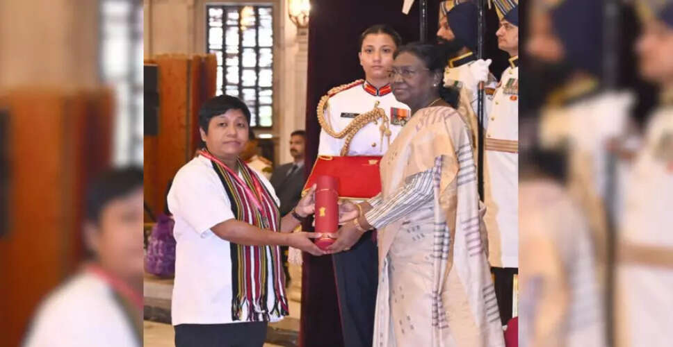 Mizoram Nurse Honored with National Florence Nightingale Award