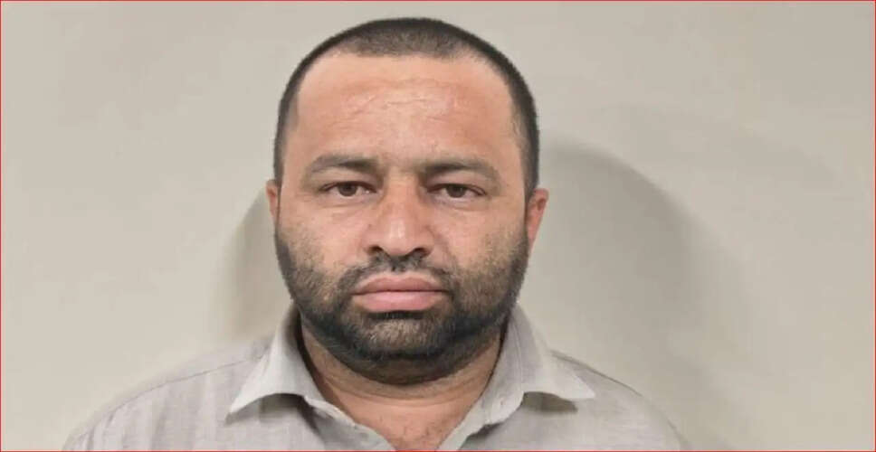 Bengaluru Con Artist Arrested for Deceiving Temple Priests