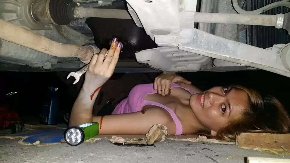 Meet the Stunning Mechanic Challenging Stereotypes