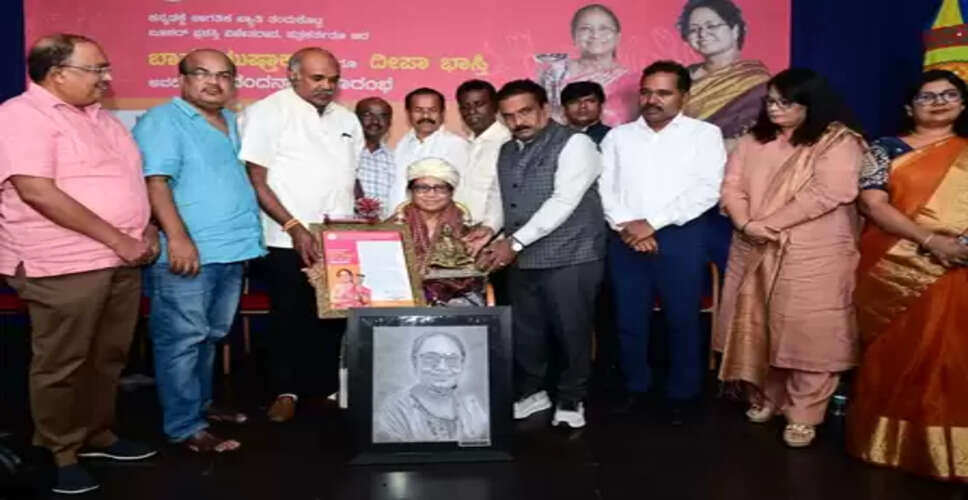 Booker Prize winner Banu Mushtaq receives warm welcome in Bengaluru; felicitated