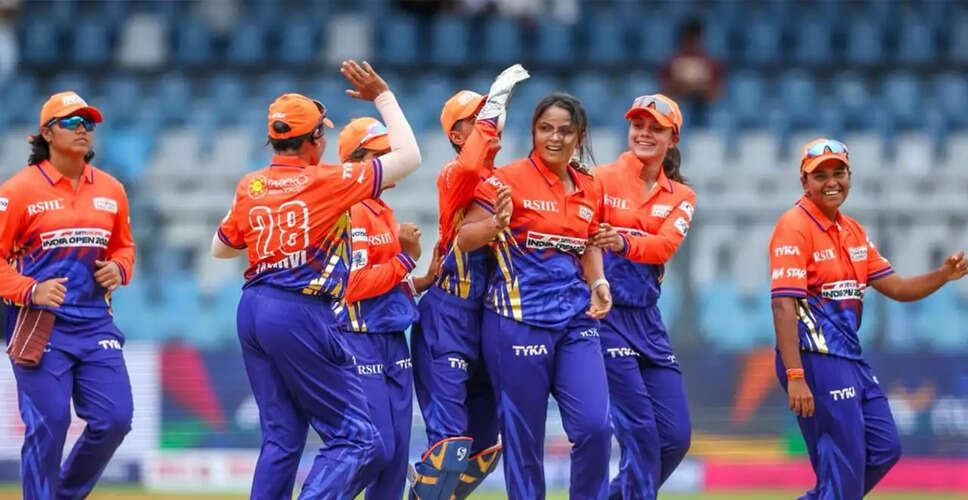 Sayali Satghare Shines as SOBO Mumbai Falcons Secure Victory in Women's T20 League