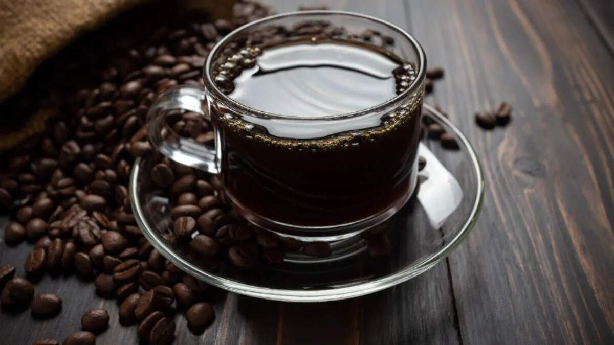 The Risks of Drinking Black Coffee at Night