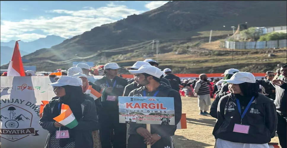 Kargil Vijay Diwas: Honoring the Bravery of Martyrs in Ladakh