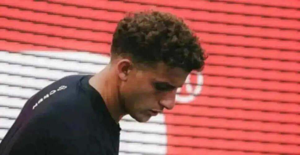 Essential Tips to Enhance Your Overhead Smash in Pickleball