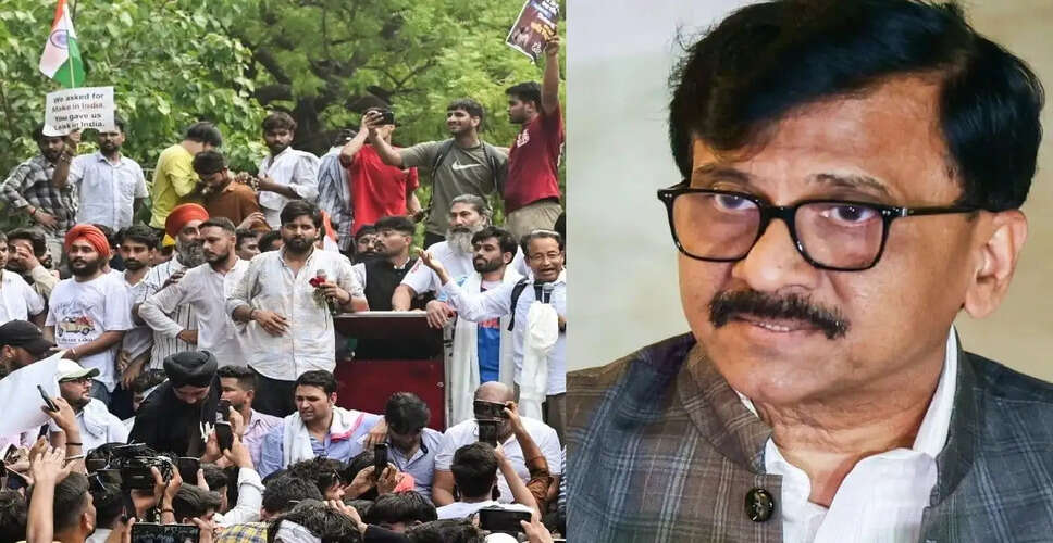 Sanjay Raut Supports Youth-Led Protests at Jantar Mantar