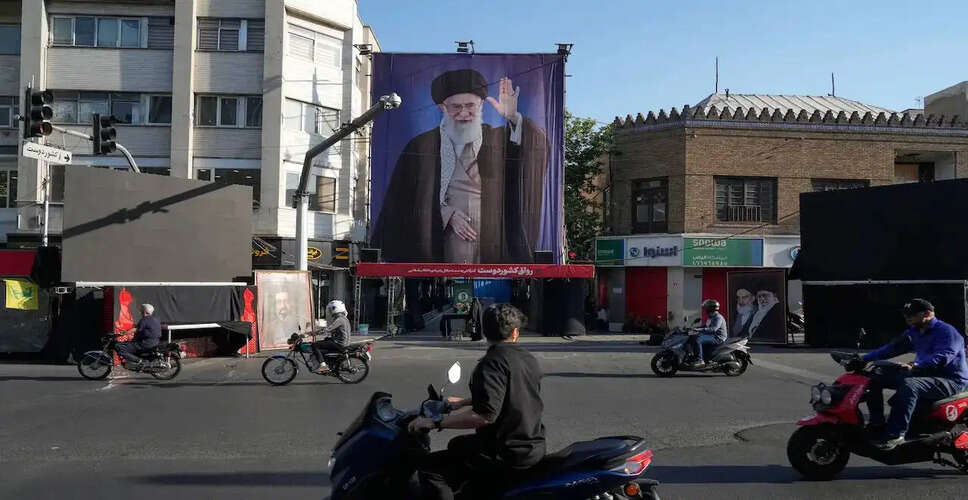 Delay in Funeral of Iran's Supreme Leader Raises Global Speculations