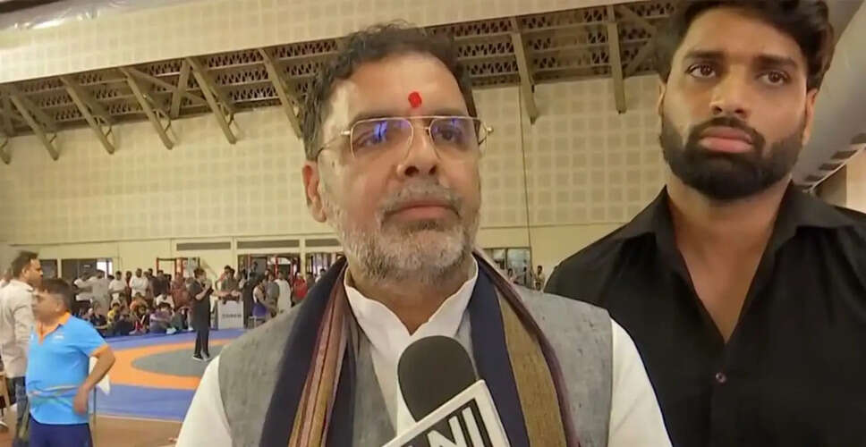 WFI President Defends Selection Trials After Vinesh Phogat's Asian Games Setback