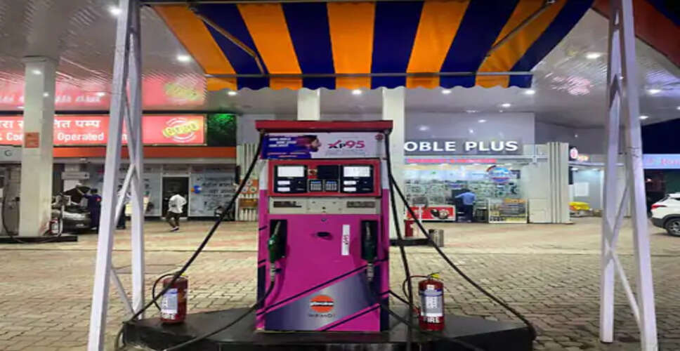 Bhopal Sees Rise in Premium Petrol Prices Amidst Stable Regular Rates