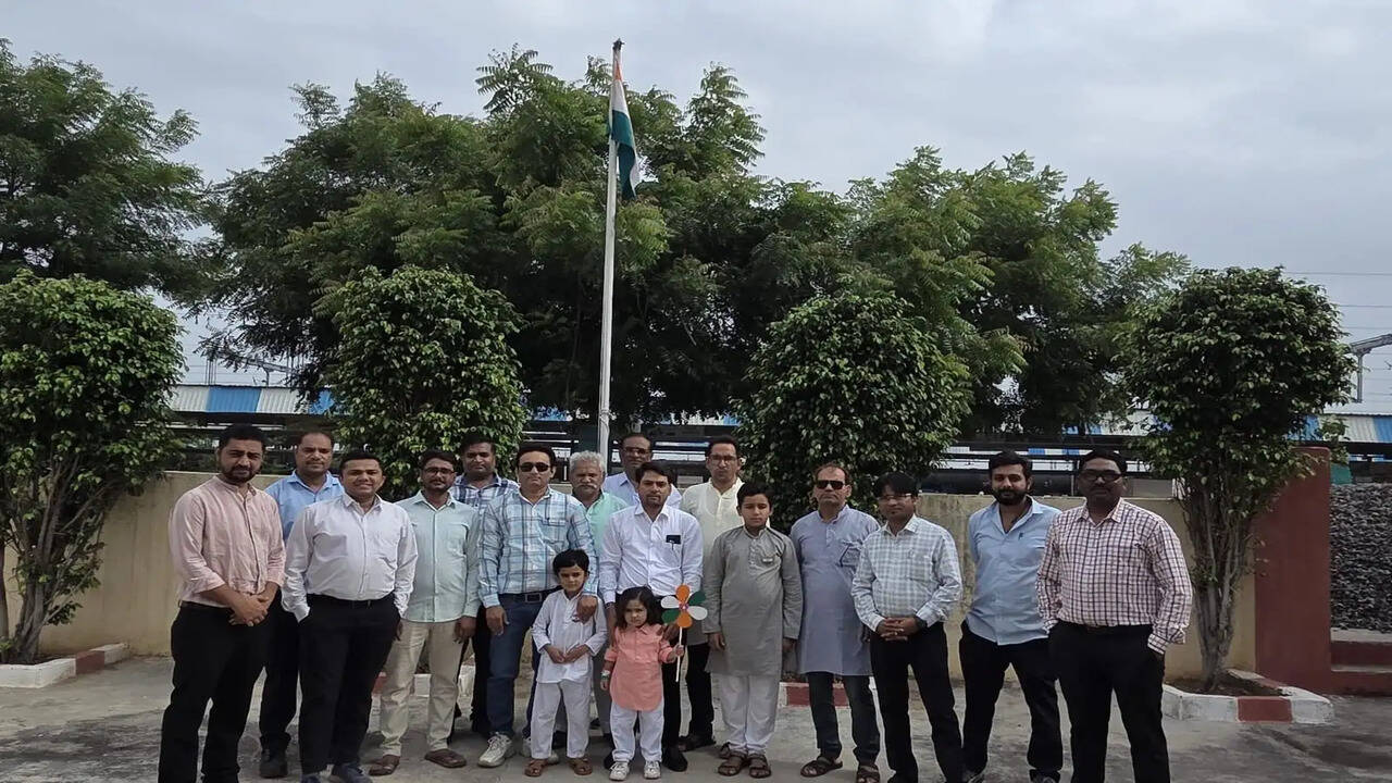 Celebrating India's 80th Independence Day with Patriotism in Surendranagar