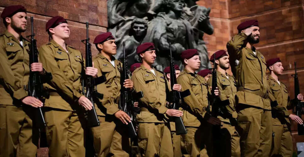 Israeli Military Investigates Image of Soldier Damaging Jesus Statue in Lebanon