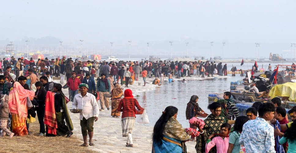 Massive Turnout at Prayagraj's Magh Mela Amidst Winter Chill