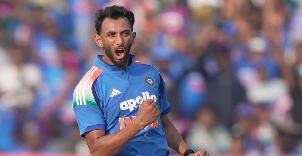Mohammed Siraj Withdrawn from T20I Series; Prasidh Krishna Steps In