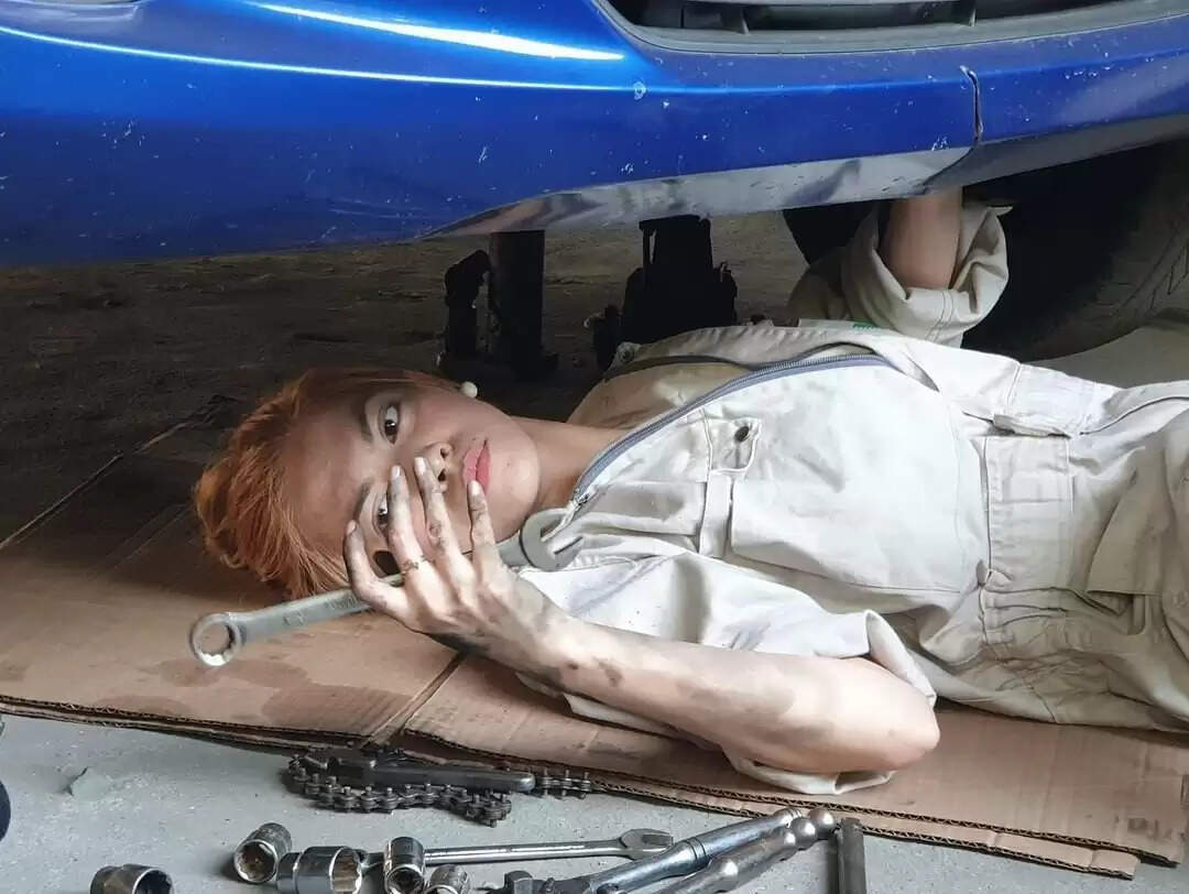 Meet the Stunning Mechanic Challenging Stereotypes