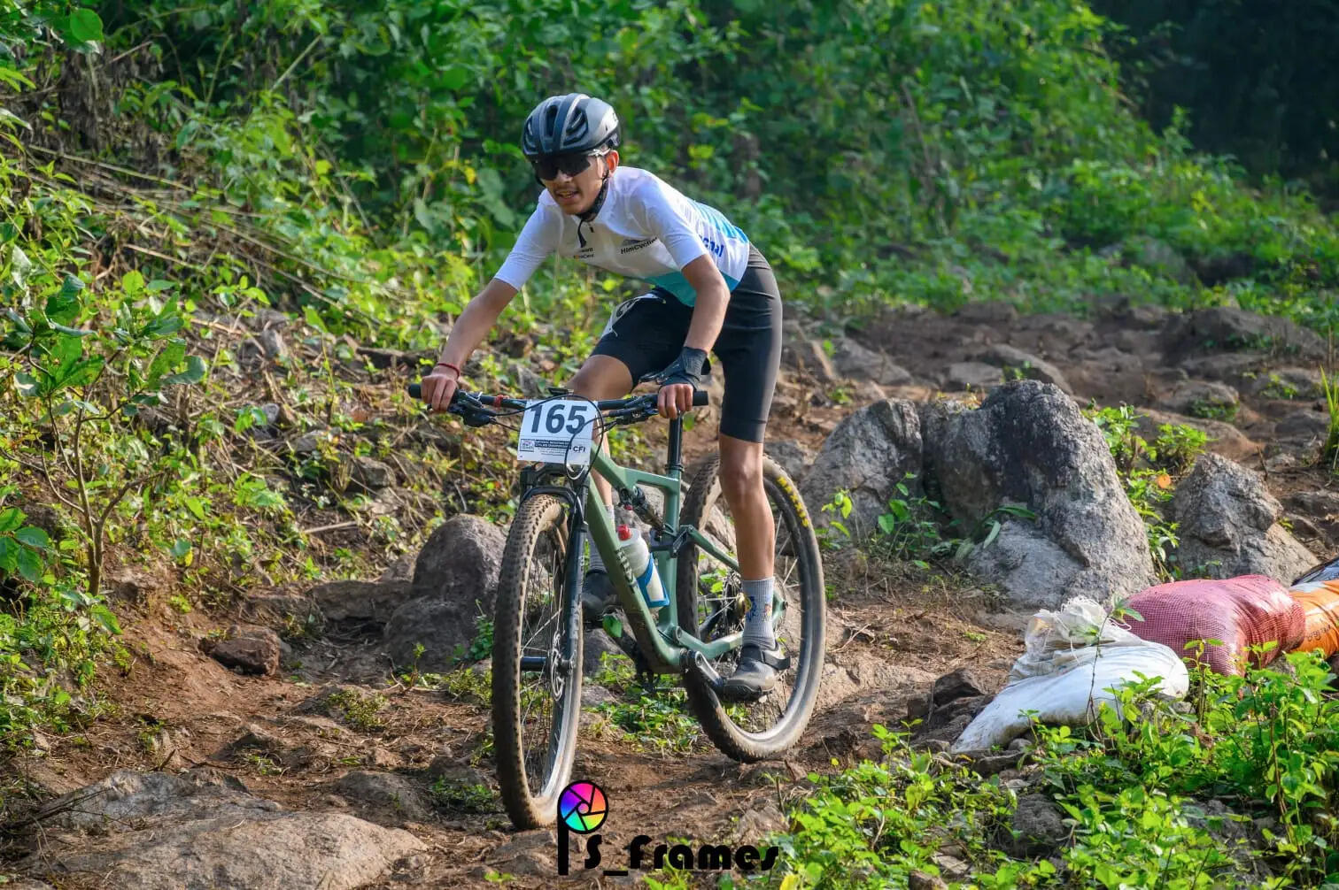 Himachal Pradesh Cyclists Shine at National MTB Championship with Eight Medals