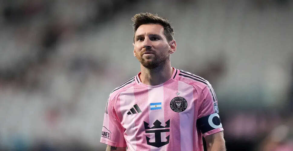 Lionel Messi's Injury Scare Ahead of FIFA World Cup Raises Concerns