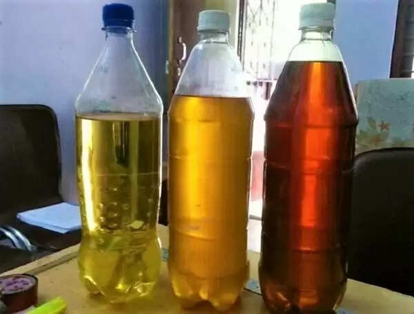 Innovative Engineer Converts Plastic Waste into Affordable Petrol