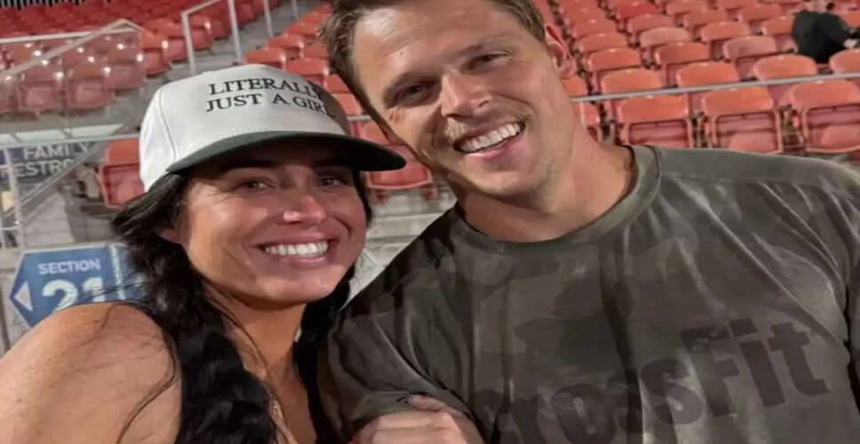 Couple Overcomes Marital Crisis After Revealing Hidden Addiction