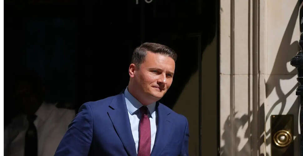Brexit Debate Resurfaces as Labour Leadership Challenge Looms in the UK