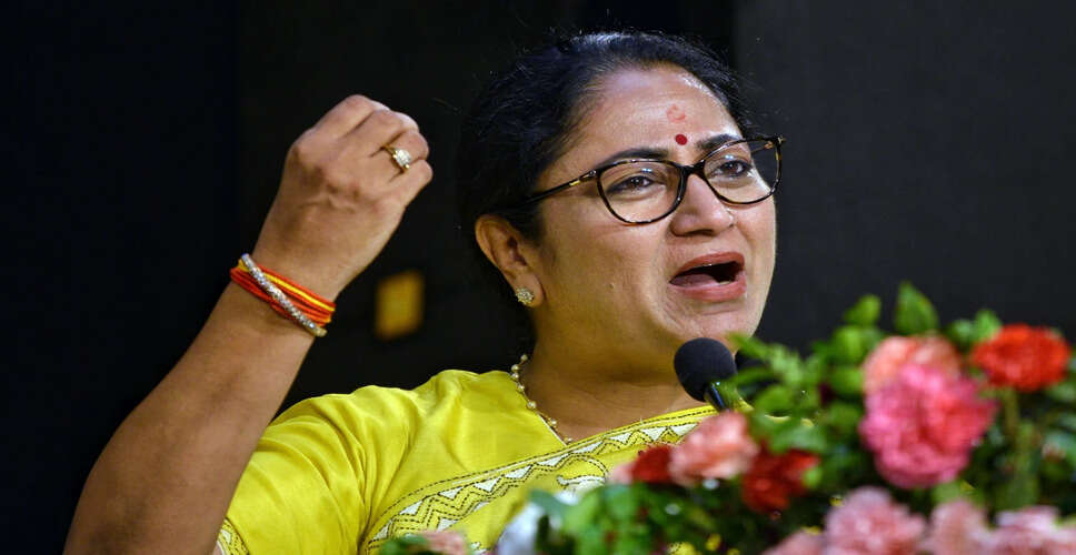 Youth Arrested for Threatening Delhi Chief Minister Rekha Gupta