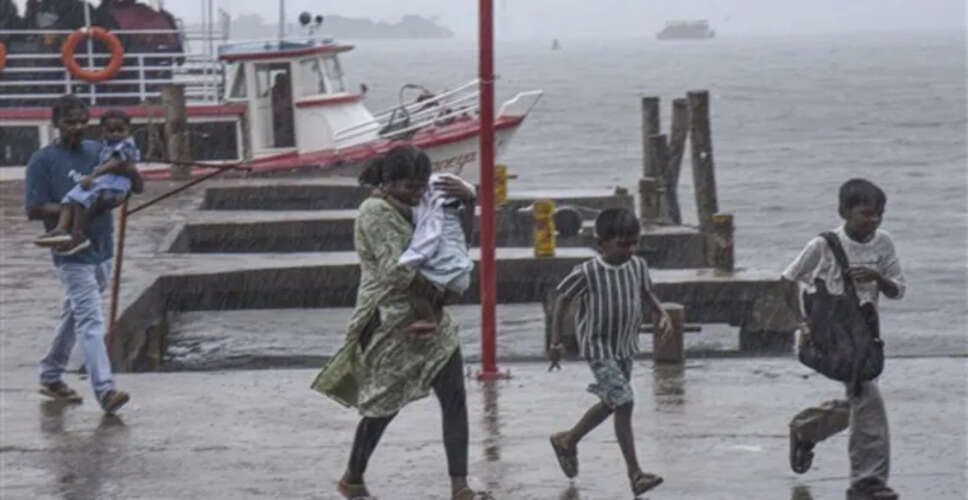 Monsoon Arrives in Kerala Amidst Heatwave in Northern India