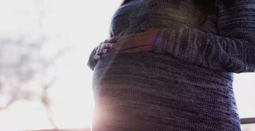 Mother's poor health is making pregnancy riskier, not age: Study
