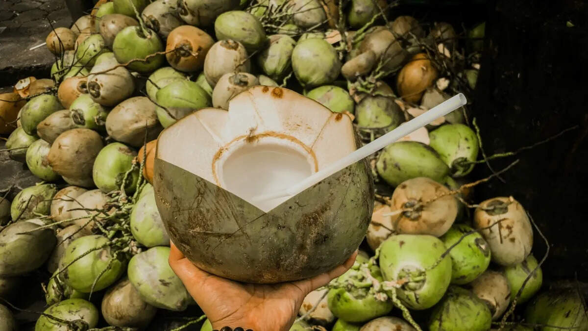 The Health Benefits of Coconut Water for Weight Loss