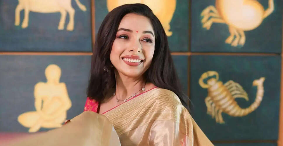 Rupali Ganguly Expresses Concern Over Global Conflicts at Iftar Party