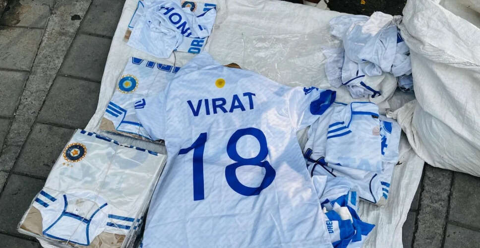 Fans Honor Virat Kohli Ahead of IPL 2025 Match