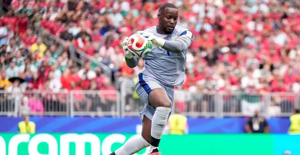 Lionel Mpasi's Stellar Goalkeeping Shines in FIFA World Cup 2026
