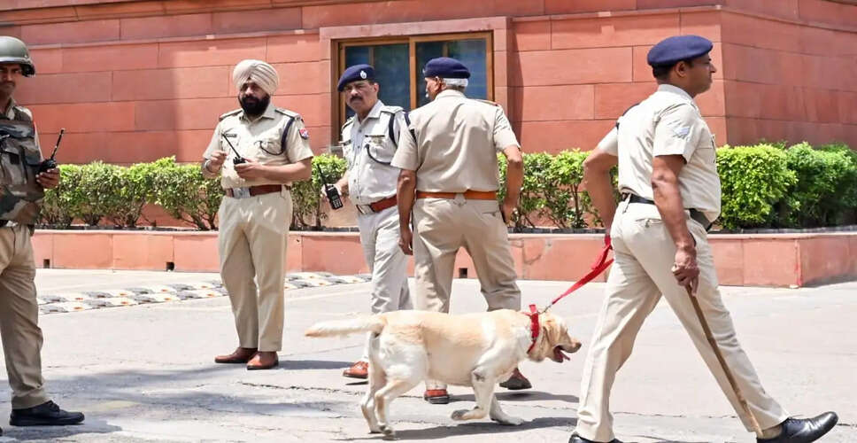 Delhi Police Arrest Nine in Major Anti-Terror Operation Linked to ISI and Underworld