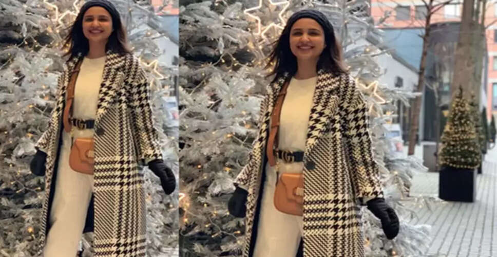 Top 5 Fabrics to Keep You Cozy This Winter