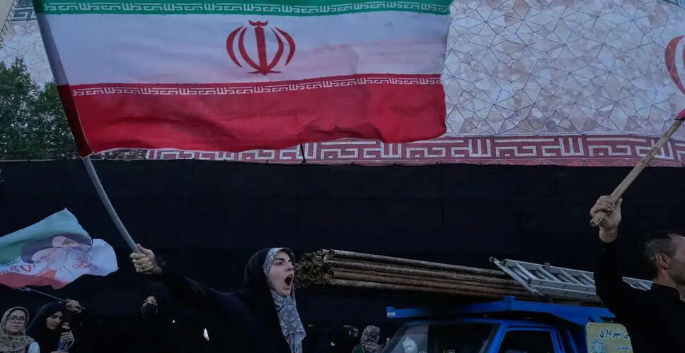 Tensions Rise as US-Iran Peace Deal Announced Amid Israeli Airstrike
