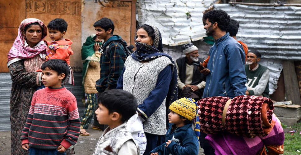 Residents Near India-Pakistan Border Express Ongoing Fear Amidst Recent Tensions