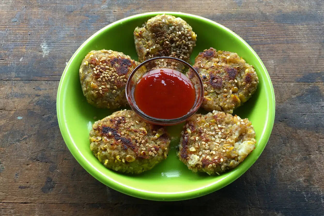Delicious Monsoon Snacks to Enjoy Without Guilt