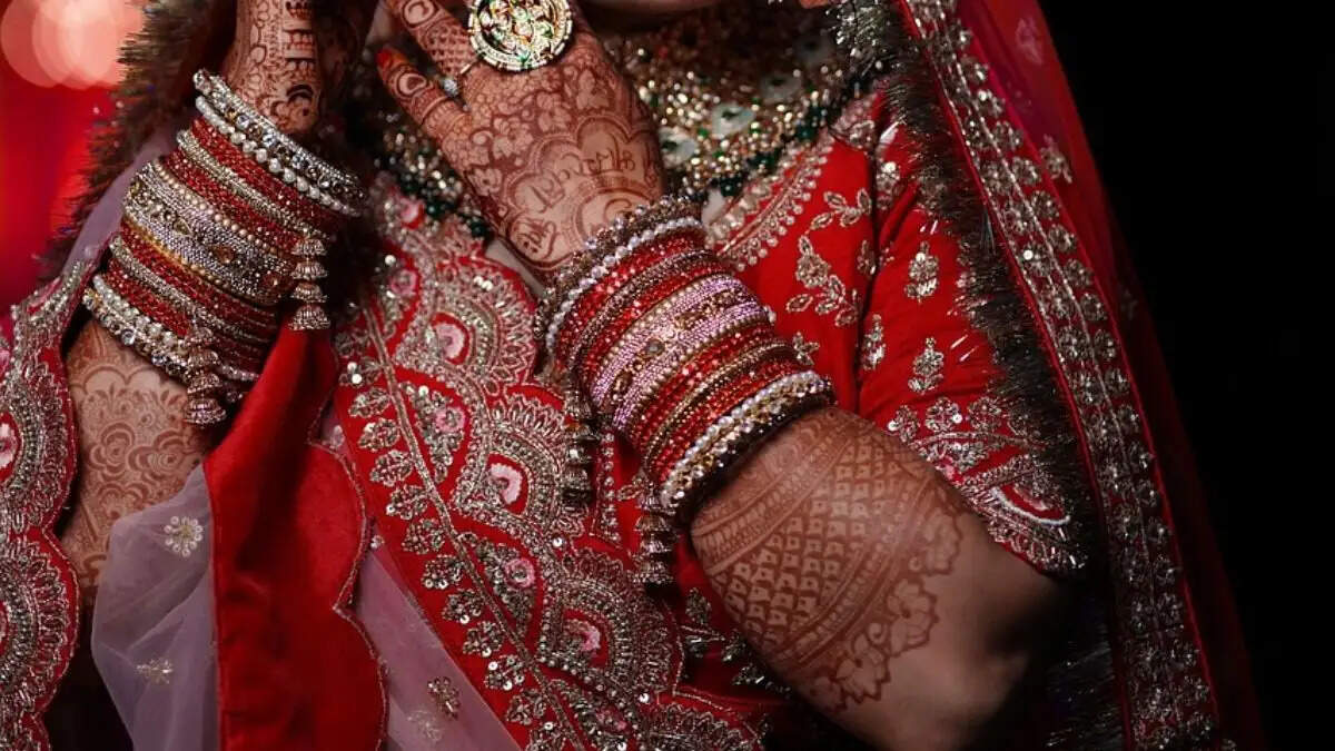 Tragic Incident in Gujarat: Bride Murdered Just Before Wedding