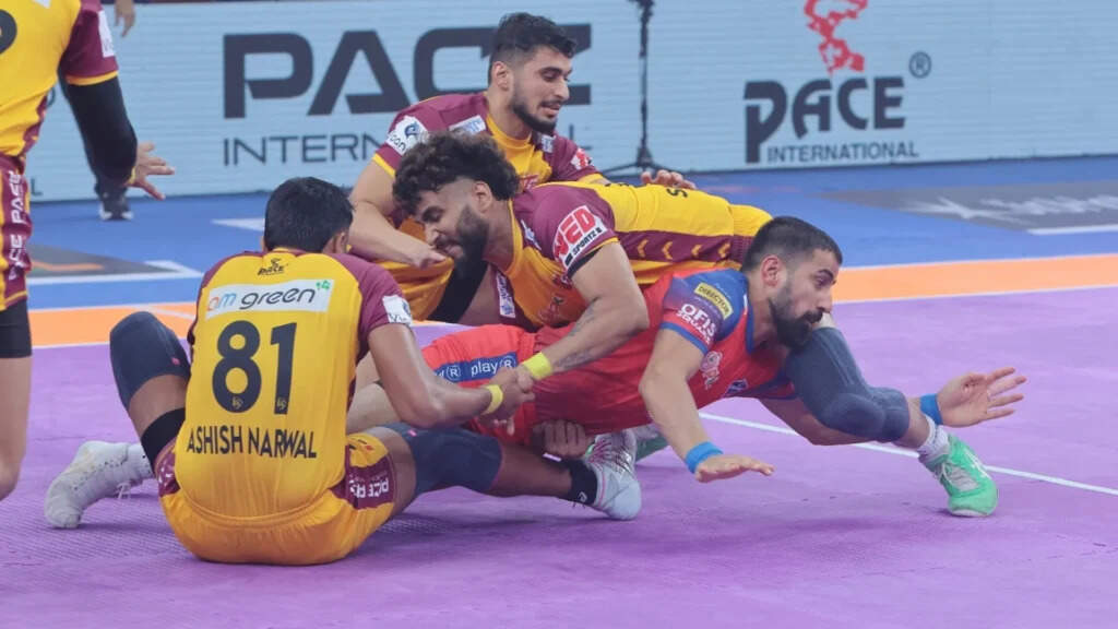 Exciting Matches Highlight Day Two of Pro Kabaddi League 2025