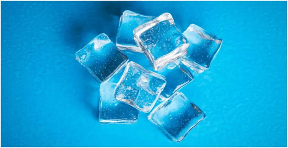 The Health Risks of Consuming Market Ice Cubes