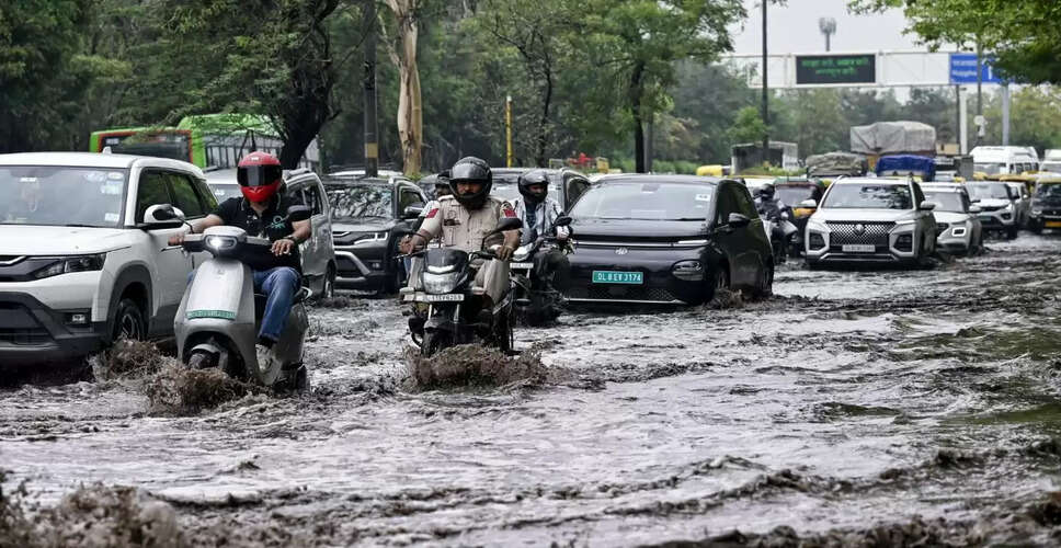 Severe Waterlogging Hits Delhi Following Heavy Rains and Thunderstorms
