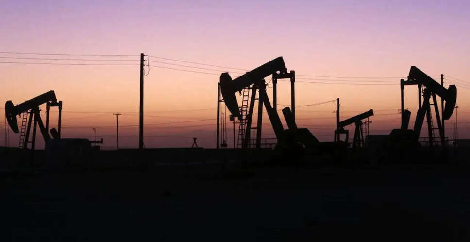 US Emerges as Leading Oil Exporter, Surpassing Saudi Arabia and Russia
