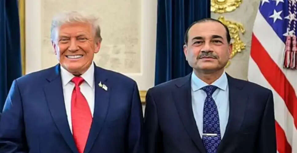 Pakistan's Army Chief Plays Key Role in US-Iran Tensions