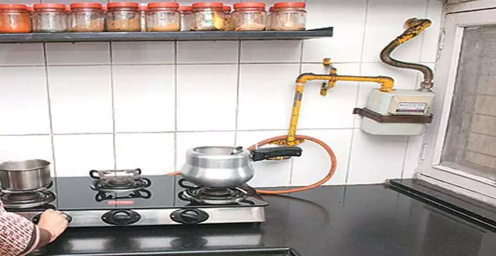 Assam Government Accelerates Piped Natural Gas Connections Amid LPG Crisis