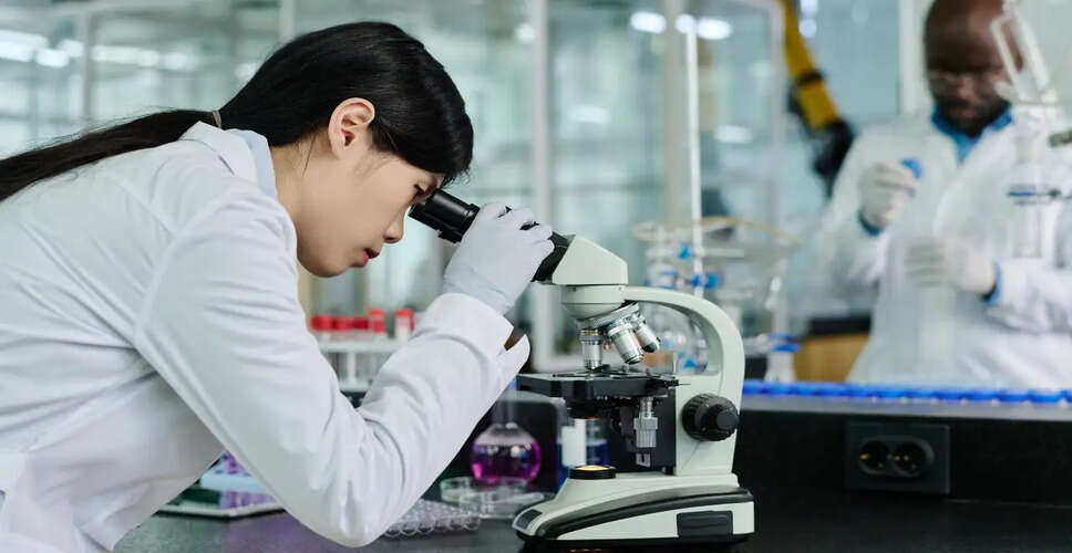Groundbreaking Human Trial Aims to Reverse Cellular Aging