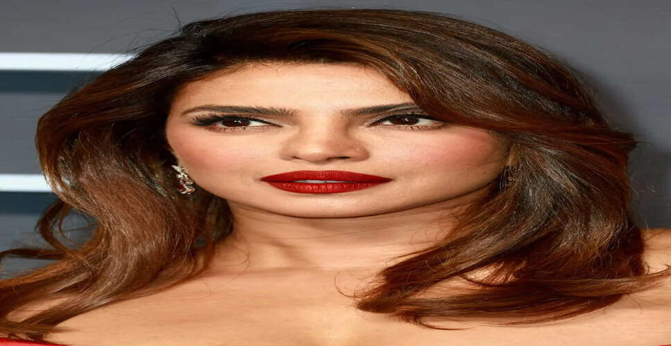 Timeless Red Lips: Bollywood Actresses Who Nail the Look