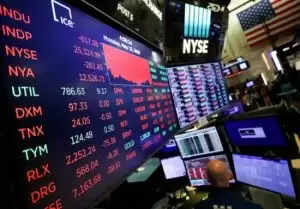 US Stock Market Faces Turmoil Amid Escalating Trade War with China