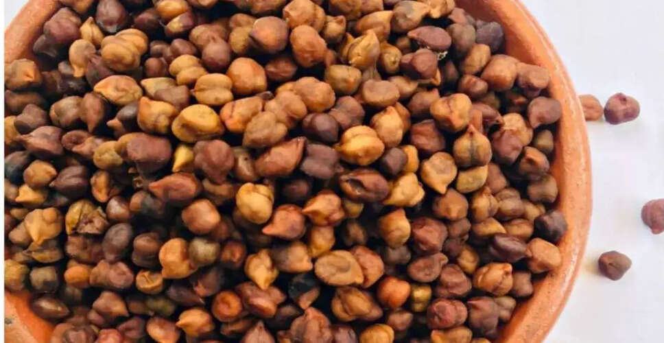 Health Benefits of Soaked Black Chickpeas on an Empty Stomach