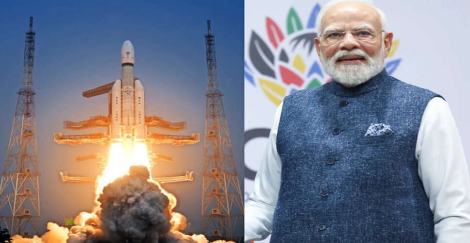 PM Modi Applauds ISRO's Successful LVM3-M6 Mission